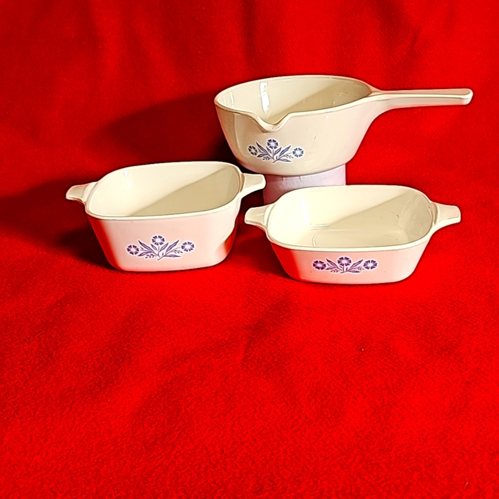 3 Vtg Corning Ware Personal Size pans